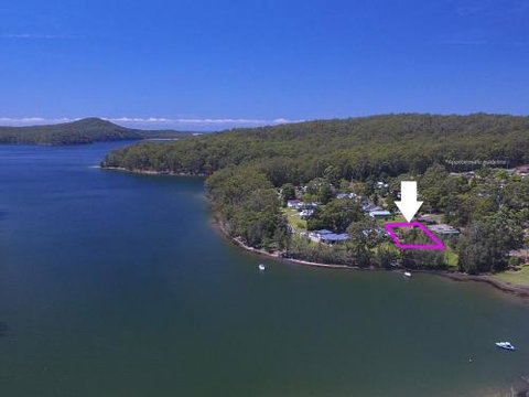 LAKEVIEW - Australian Directory 0