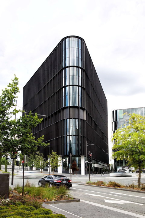 A By Adina Canberra - Australian Directory 1