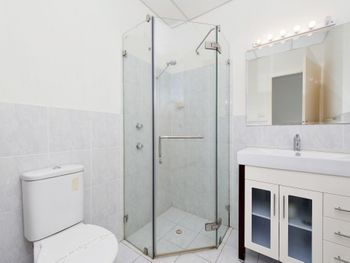 Sandy Point Road Unit 337 265 Pacific Blue - Australian Directory 5