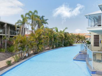 Sandy Point Road Unit 337 265 Pacific Blue - Australian Directory 4