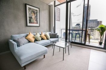 Spacious Apartment Close To Melbourne CBD - Australian Directory 0
