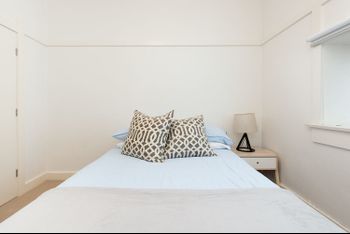 Bondi Beach Waterfront - Australian Directory 4