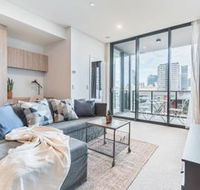 Executive Two Bedroom City Apartment With Views - Australian Directory