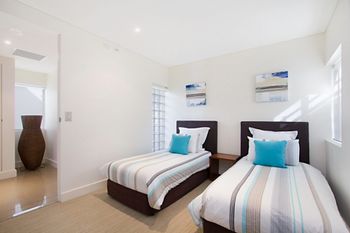 Cotton Beach Forty Four Roof Top - Australian Directory 5