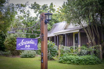 Arcadia Bed & Breakfast & Cottages - Australian Directory 0