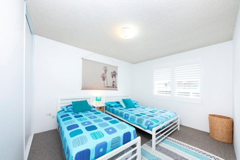 Hibiscus Court Unit 4 - Australian Directory 1