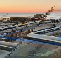 Sea Breeze Luxury Holiday Apartment Accommodation - Australian Directory