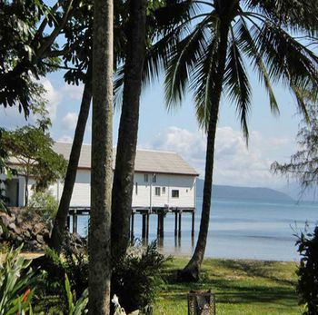 Port Douglas On Macrossan - Australian Directory 2