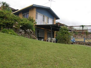 Ambience Holiday Apartments - Australian Directory 0