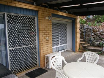 Ambience Holiday Apartments - Australian Directory 1
