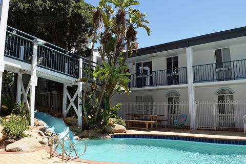 West Beach Lagoon 202 - Quiet & Ground Floor - Australian Directory 2