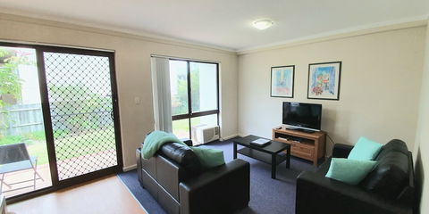 West Beach Lagoon 202 - Quiet & Ground Floor - Australian Directory 6