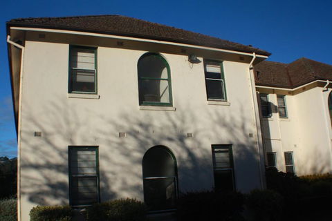 The Dormie House - On The Golf Course - Australian Directory 1