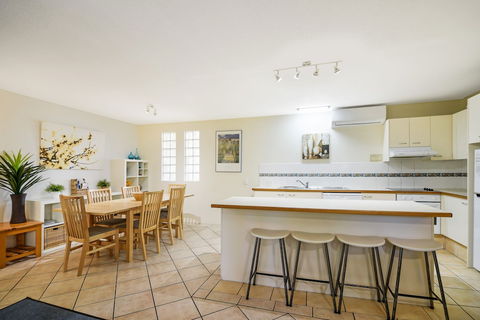 Peregian Court Resort - 4/84 Peregian Esp - Australian Directory 3