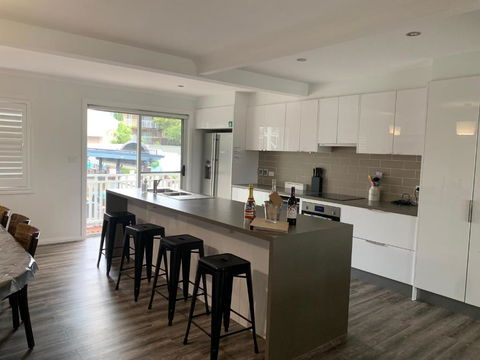 Beach & Bay Holiday House - Australian Directory 5