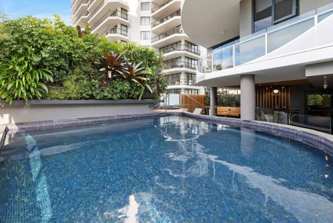 Breeze Mooloolaba - Australian Directory 4