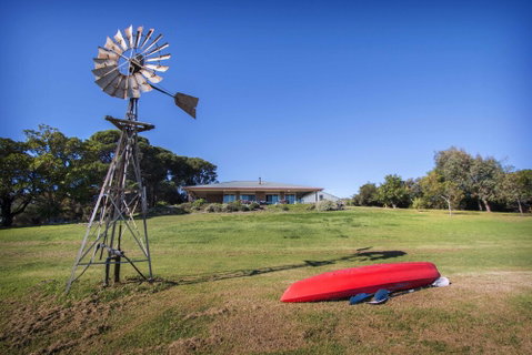 Jury Road Orchard - Australian Directory 0