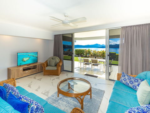 Frangipani 5 On Hamilton Island - Australian Directory 3
