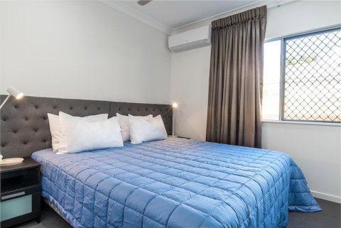 Blue Lagoon Villa B - Australian Directory 6