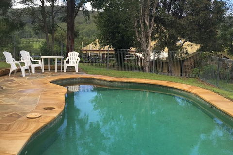 Mulla Villa - Australian Directory 1