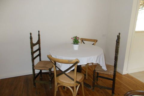 Mulla Villa - Australian Directory 5