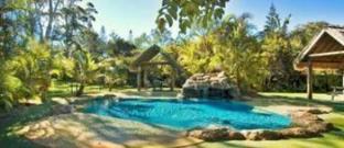 Straddie Bungalows - Australian Directory 4