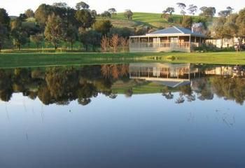 Buttercup Cottage & Private Apartment - Australian Directory 1