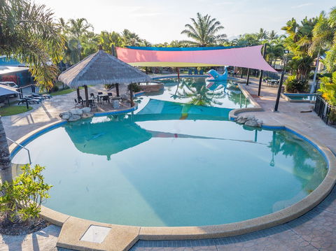 Cairns Coconut Holiday Resort - Australian Directory 3