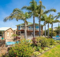 Captain's Quarters - Australian Directory