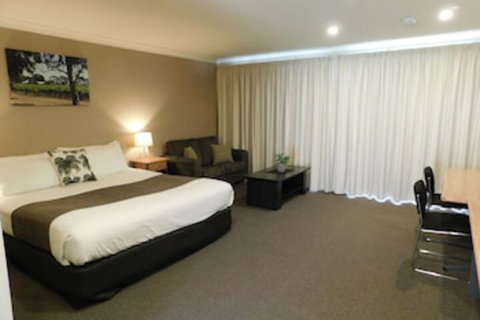 Alexander Cameron Suites - Australian Directory 0