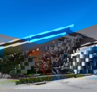 Gibraltar Hotel Bowral - Australian Directory