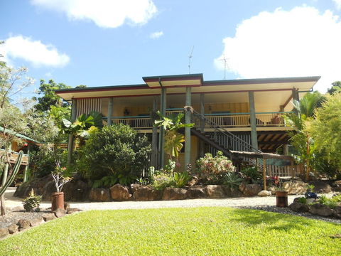 Licuala Lodge - Australian Directory 2