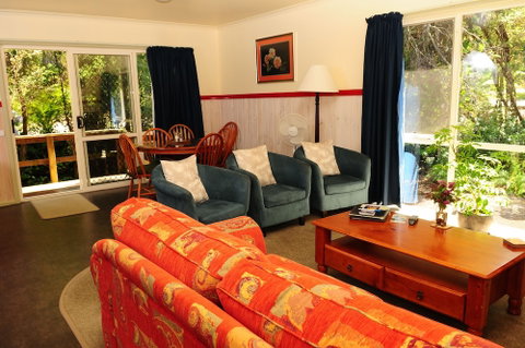 The Crays Accommodation - Australian Directory 3
