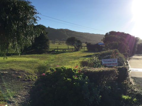 Skenes Creek Lodge Motel And Restaurant - Australian Directory 2
