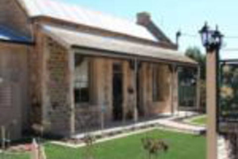 Amelia S Bed & Breakfast - Australian Directory 0