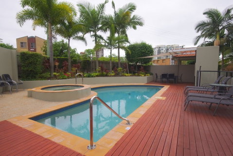 Mariners Resort - Australian Directory 1