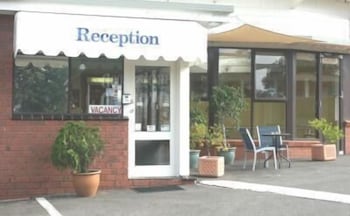 Abbotswood Motor Inn - Australian Directory 0