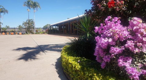 Country Ayr Motel - Australian Directory 2