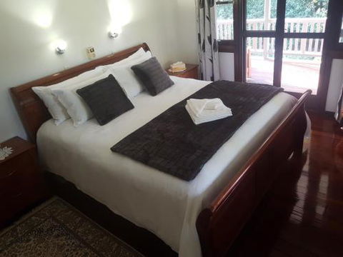 Mt Warning Retreat - Australian Directory 0