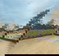 Outlook Hill Vineyard Cottages - Australian Directory