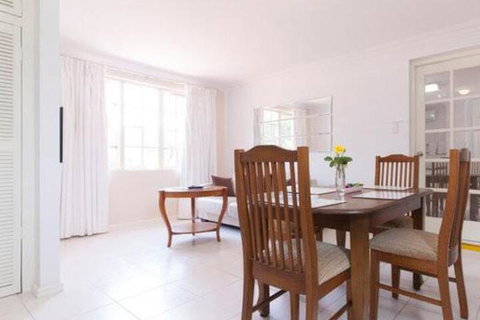 Marys Bed & Breakfast - Australian Directory 2