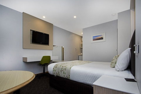 Gale Street Motel And Villas - Australian Directory 7