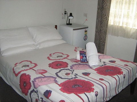 Kookaburra Inn - Australian Directory 6