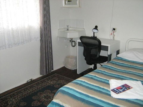 Kookaburra Inn - Australian Directory 4