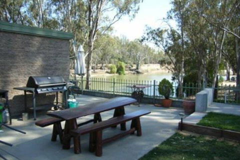 Riverview Motel Deniliquin - Australian Directory 6