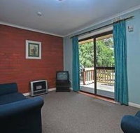 Kingsway Holiday flats  Gariwerd house. - Australian Directory