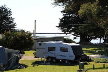 Abel Tasman Caravan Park - Australian Directory 4