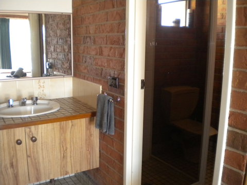 Moama Central Motel - Australian Directory 5