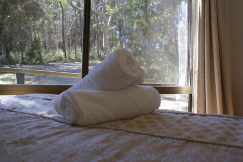 Twin Falls Bush Cottages - Australian Directory 5
