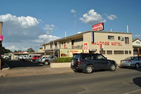 A & A Lodge Motel Emerald - Australian Directory 0